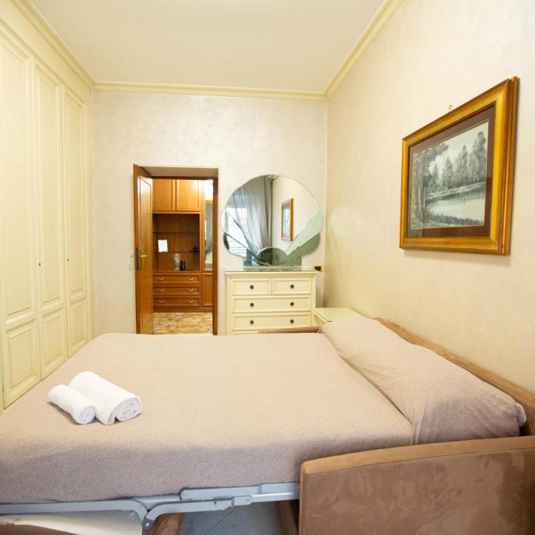 DOMUS PATRIZIA ROMANA 6 Persone - Appartamento con 3 Camere da Letto - 25