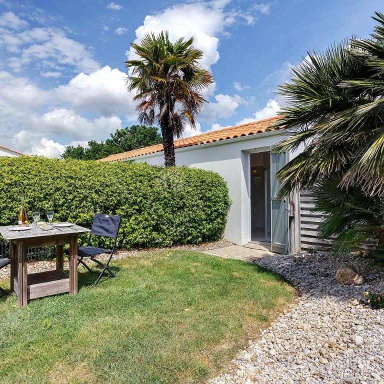 Le Clos De La Combe - Chambre Double - Vue sur Jardin - 14