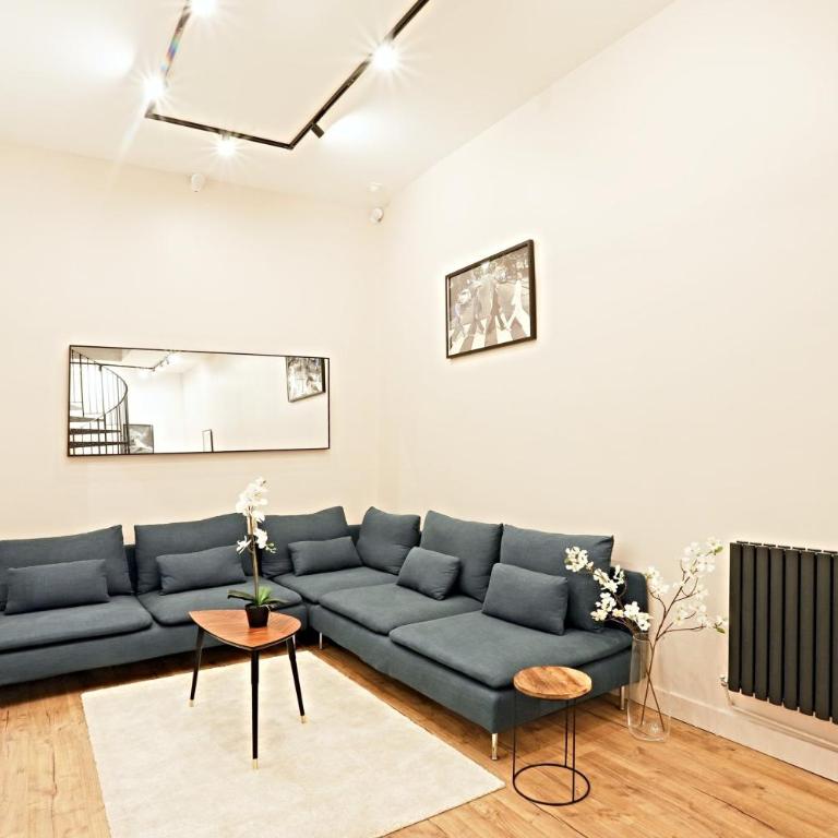 Luxurious Duplex with Private Sauna & Home Theater - Appartamento con 1 Camera da Letto - 19