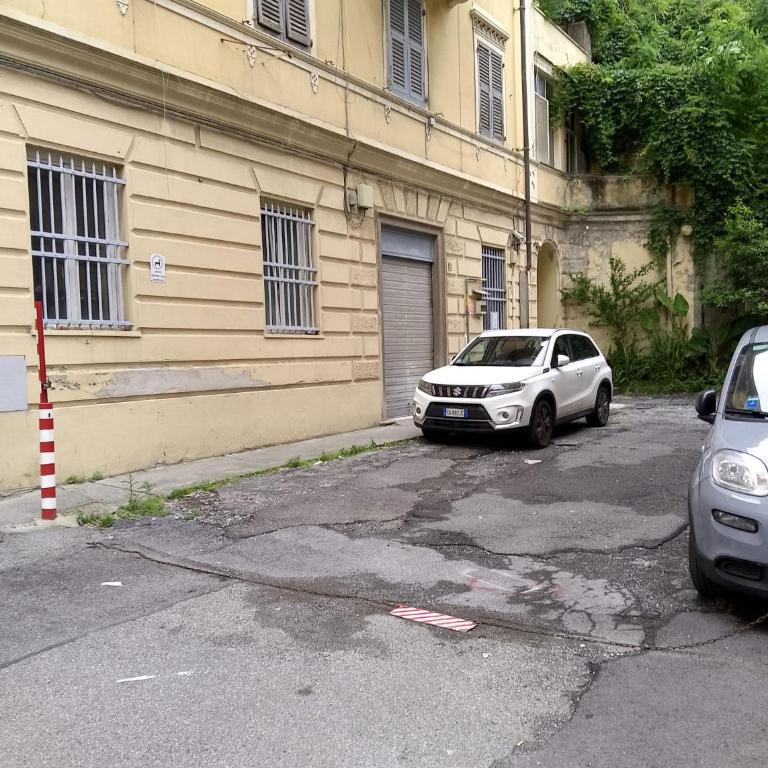 Charming 2-Bedroom Apartment in the Heart of Genova - Apartment - 13