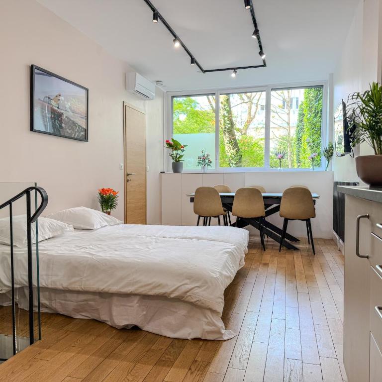 Luxurious Duplex with Private Sauna & Home Theater - Appartamento con 1 Camera da Letto - 31
