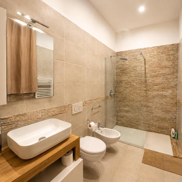 Tenuta Saracena - Suite King con Vasca Idromassaggio - 6