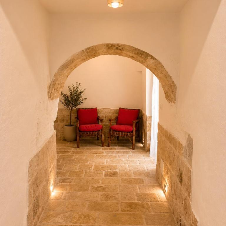 Tenuta Saracena - Suite King con Vasca Idromassaggio - 12