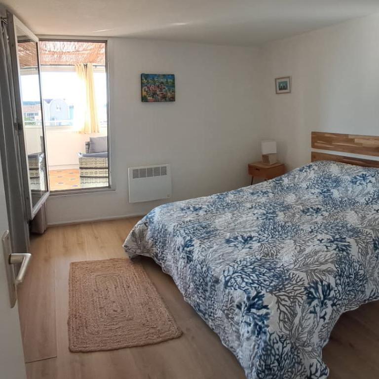 Appt 80 m2 vue port avec baignoire balnéo - Appartement 2 Chambres - 9