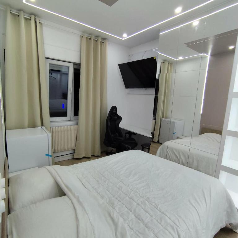 Chambre privé dans une maison avec terrasse et jardin salles de bain partagées - Chambre Double Standard avec Salle de Bains Commune - 7