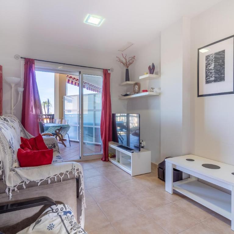 Global Vacacional, Practico apartamento con piscina en Canet de Berenguer - Apartment mit Terrasse - 11