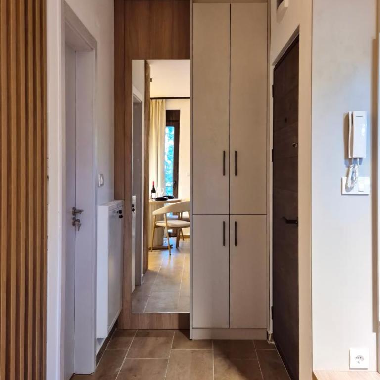 Forest Loft - One-Bedroom Apartment - 5