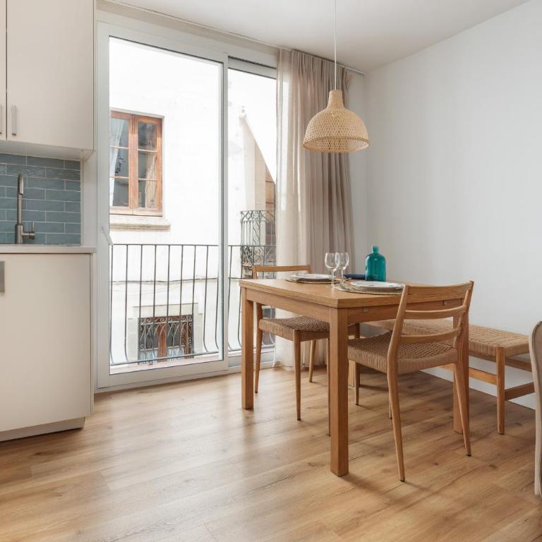LETS HOLIDAYS CENTRIC HOUSE with PARKING - Casa de 3 dormitorios - 16