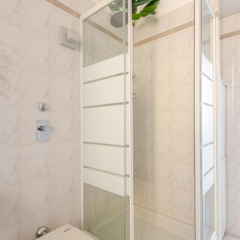 Farini Easy Stay Milano - Appartamento Superior con 2 Camere da Letto - 12