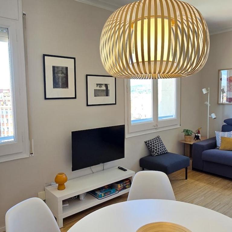 Opening Doors Montjuïc-Sants, bright and incredible views - Apartamento de 2 dormitorios - 10
