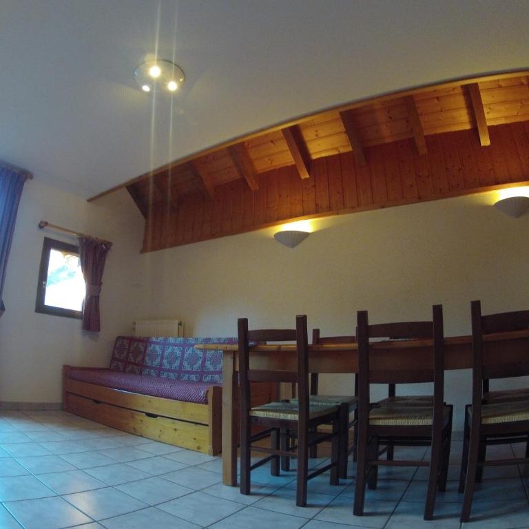 Chalet de l'Ardoisière - Appartement 2 Chambres avec Vue sur la Montagne - 2