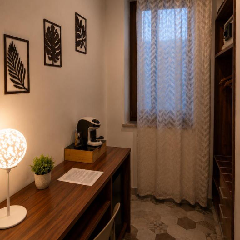 Alterego B&B - Camera Classic Matrimoniale/Doppia con Letti Singoli con Bagno - 4