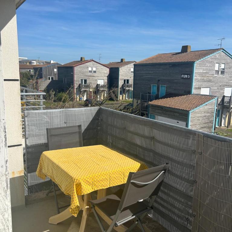 Appartement T2 avec balcon 2 à 4 personnes - Apartamento de 1 dormitorio - 3