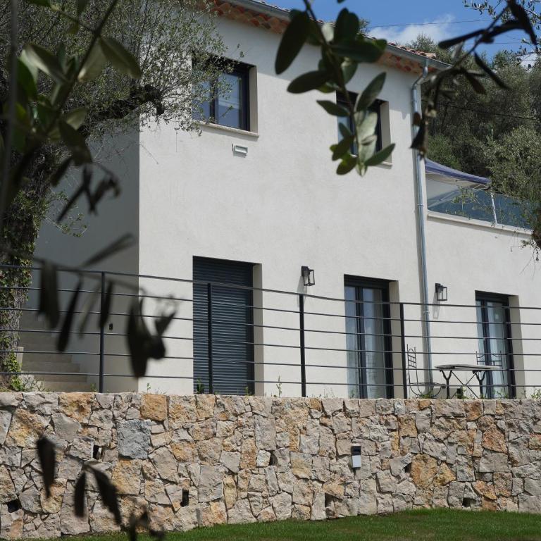 Villa Bikara, neuve, élégante et lumineuse proche de Nice - Villa - 15