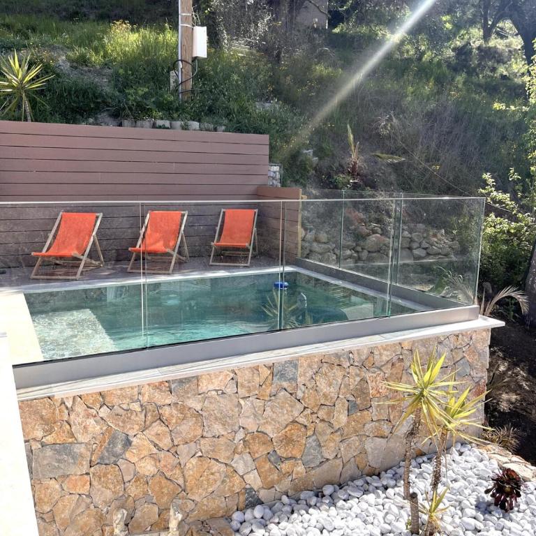 Villa Bikara, neuve, élégante et lumineuse proche de Nice - Villa - 68