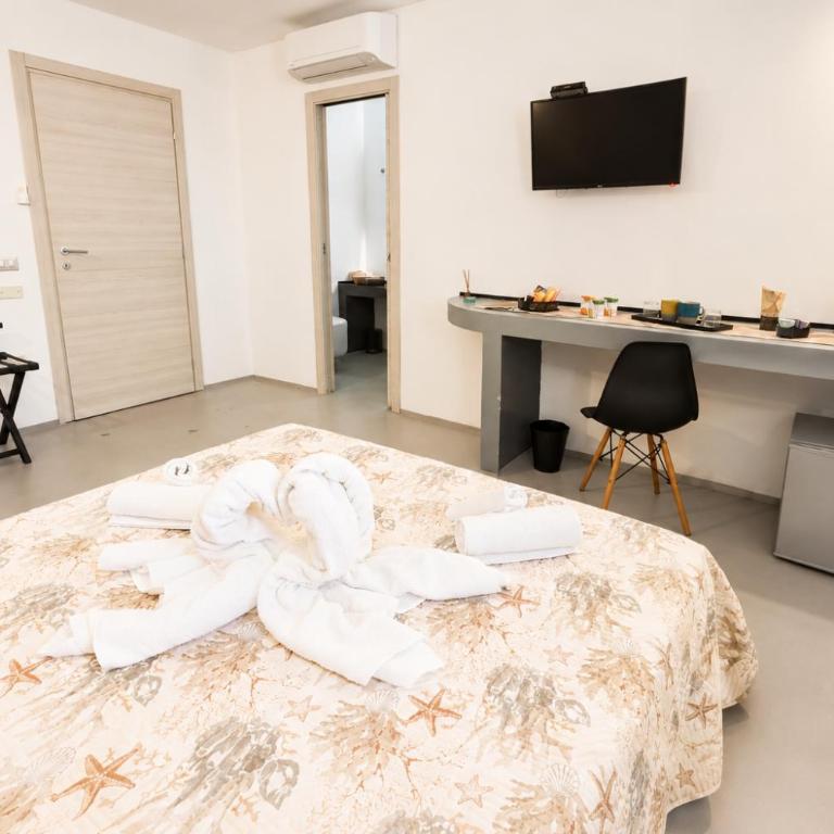 Ruoni Modern Rooms - Posizione strategica tra Santa Teresa, Palau e La Maddalena - Camera Matrimoniale Deluxe - 10