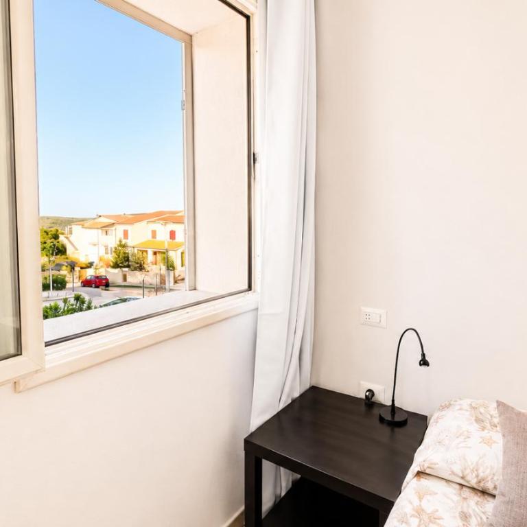 Ruoni Modern Rooms - Posizione strategica tra Santa Teresa, Palau e La Maddalena - Camera Matrimoniale Deluxe - 13