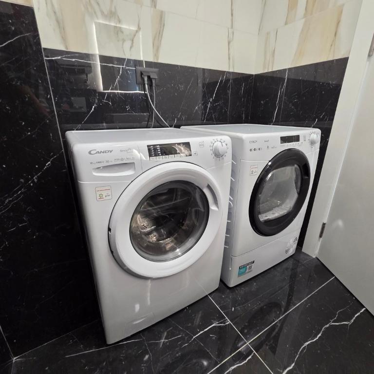 Paster Plaza deluxe apartments - Deluks Apartman sa 3 Spavaće Sobe - 7
