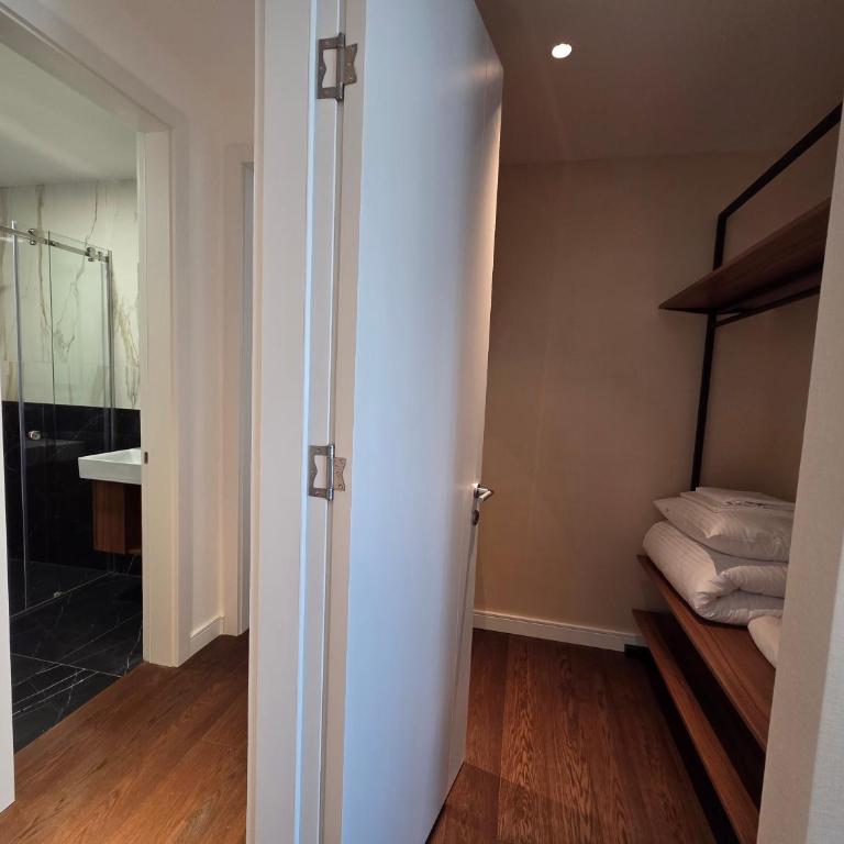 Paster Plaza deluxe apartments - Deluks Apartman sa 3 Spavaće Sobe - 11