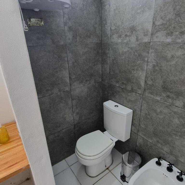 Casa en el centro de Remedios de Escalada - Apartamento de 1 dormitorio - 6