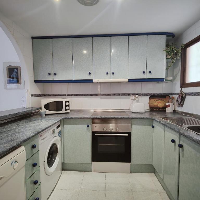 Jardin Botanico II hbs DaNuria. es - Apartamento - 9
