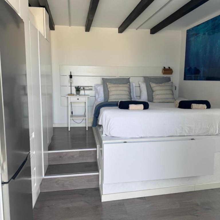 Atico con gran terraza - Apartamento de 1 dormitorio - 2