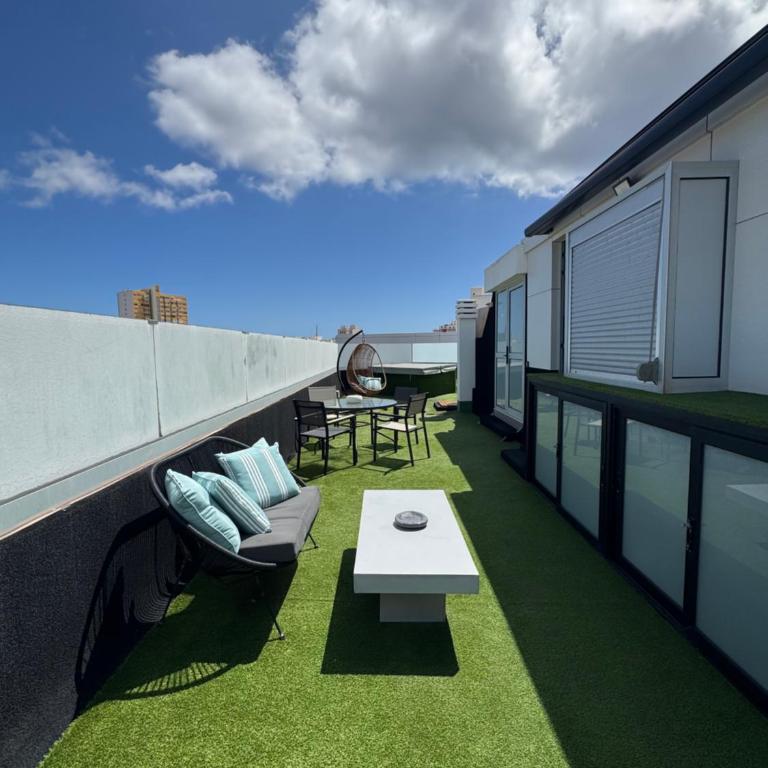 Atico con gran terraza - Apartamento de 1 dormitorio - 1