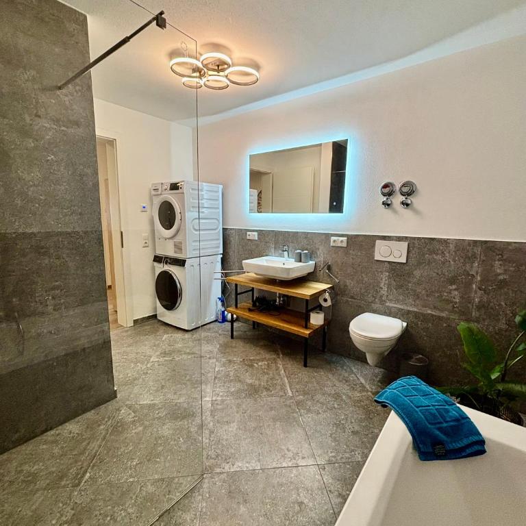 Uii Apartments Oberaudorf - Deluxe Apartment mit Balkon und 2 Schlafzimmern - 11