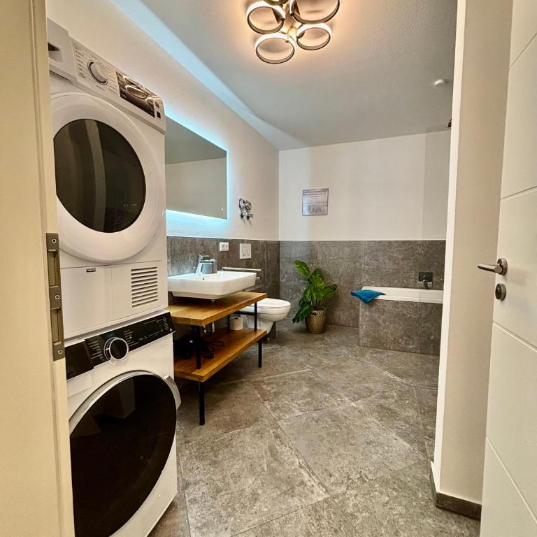 Uii Apartments Oberaudorf - Deluxe Apartment mit Balkon und 2 Schlafzimmern - 13