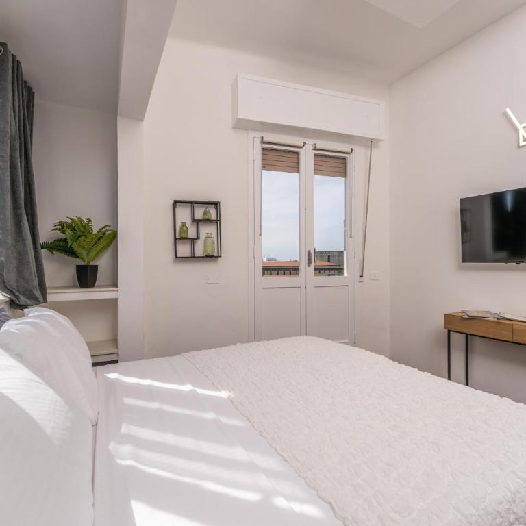 Porto Mediceo - Double Room with Balcony and Sea View - 23