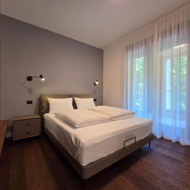 Paster Plaza deluxe apartments - Apartman sa 3 Spavaće Sobe i Balkonom - 22