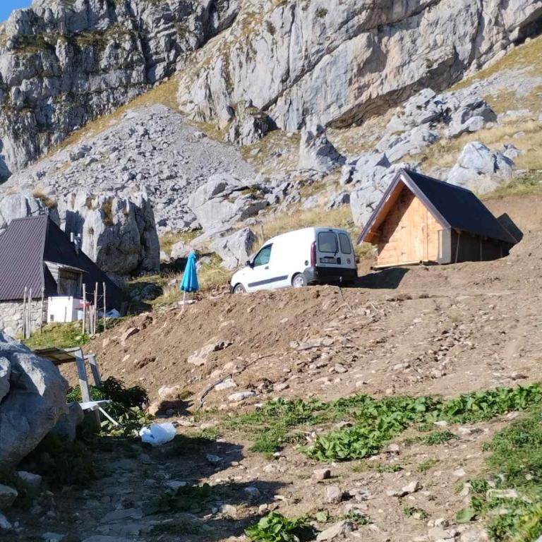 Lake house Draskovic - Kuća sa 2 Spavaće Sobe - 4