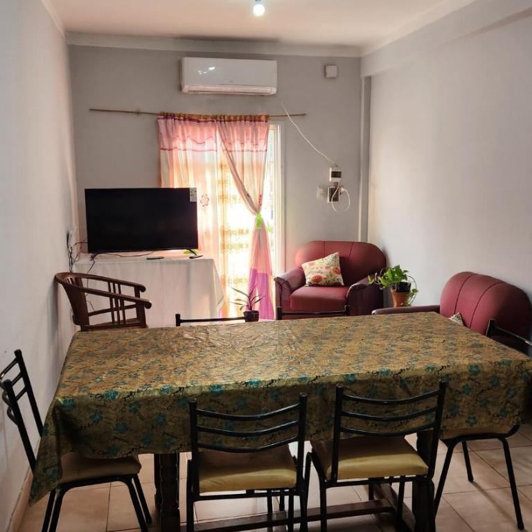 3 bedroom apartment - Apartamento de 3 dormitorios - 1