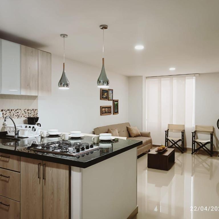 Apartamentos Quedate en Anavi San Gil Plaza - Apartment with Mountain View - 13