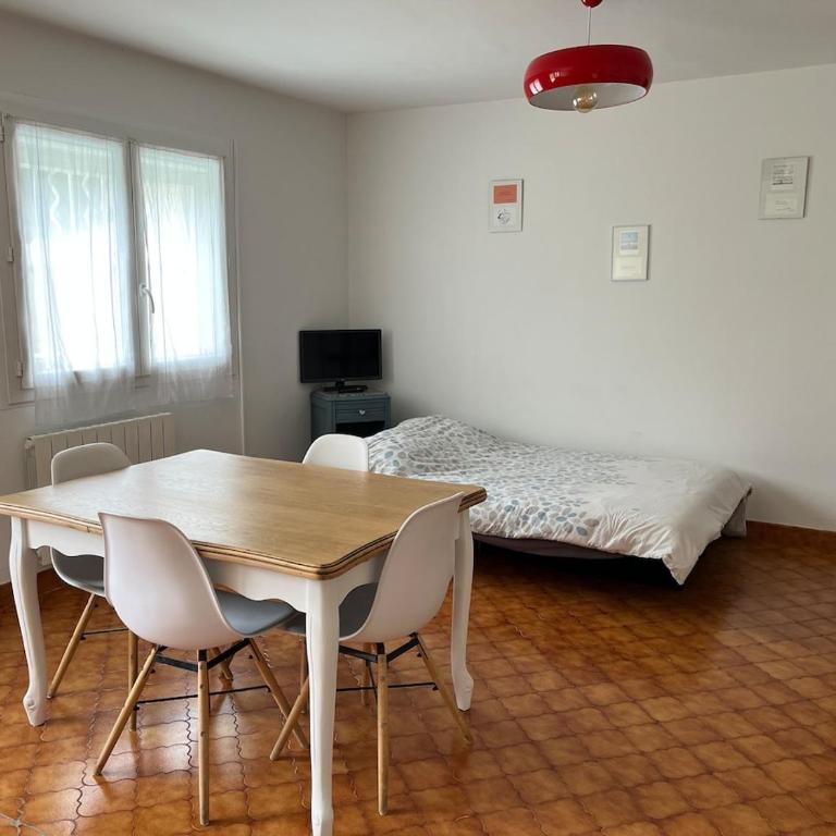 Maison de ville avec piscine - Casa de 2 dormitorios - 20