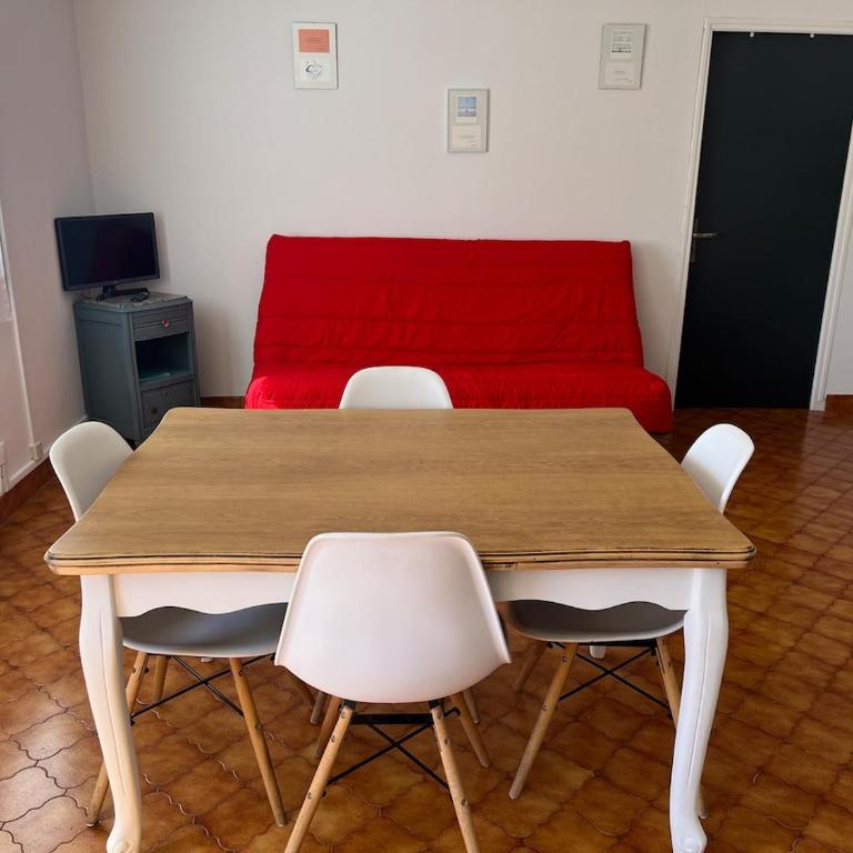 Maison de ville avec piscine - Casa de 2 dormitorios - 23