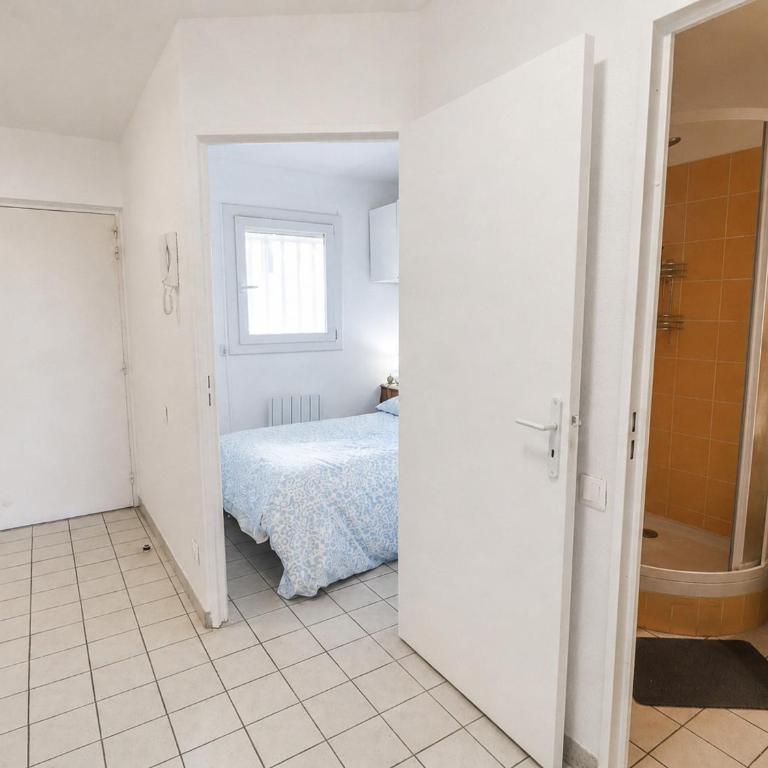 Charmant T2 à Sète avec garage privé - FR-1-472A-313 - Apartment - 13