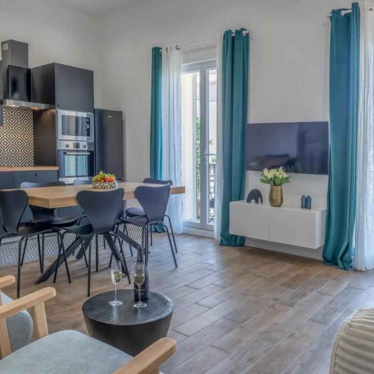 Le petit prince - Apartamento Deluxe de 2 dormitorios con balcón - 1