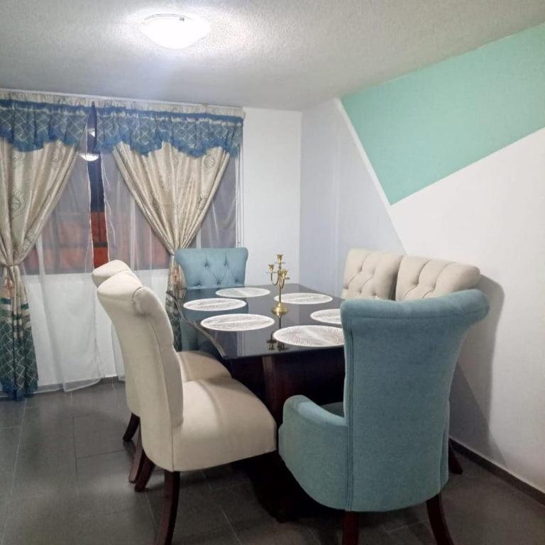Mint & Cozy Apartment - Two-Bedroom Apartment - 1