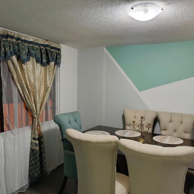 Mint & Cozy Apartment - Two-Bedroom Apartment - 15