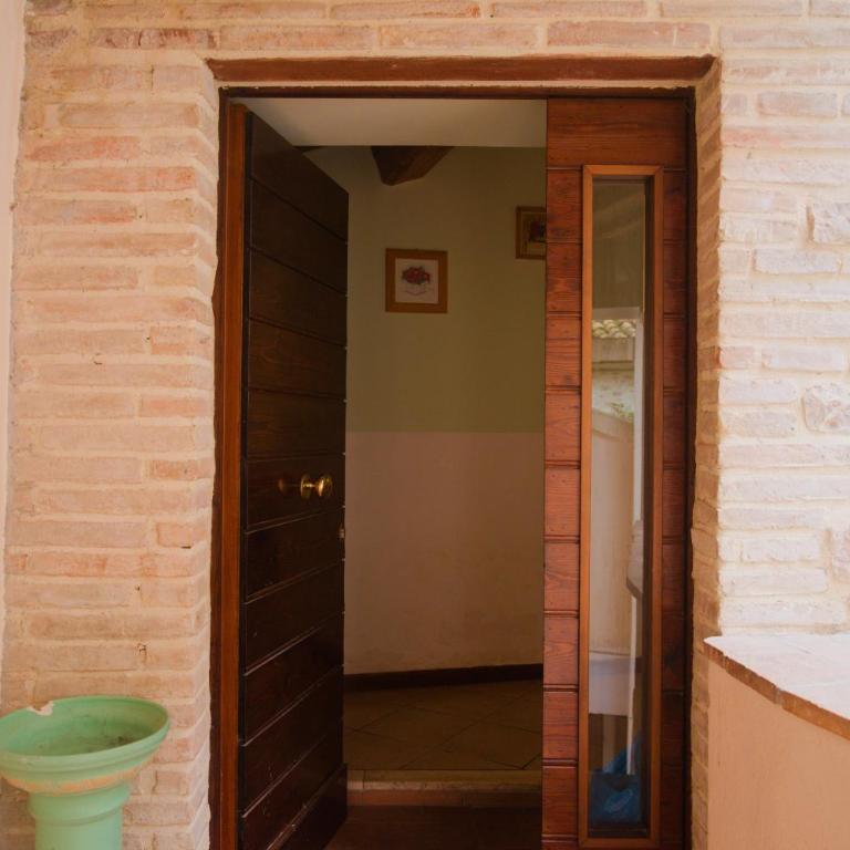 Appartamenti Sole alle Torri - Appartamento con Vista Giardino - 5