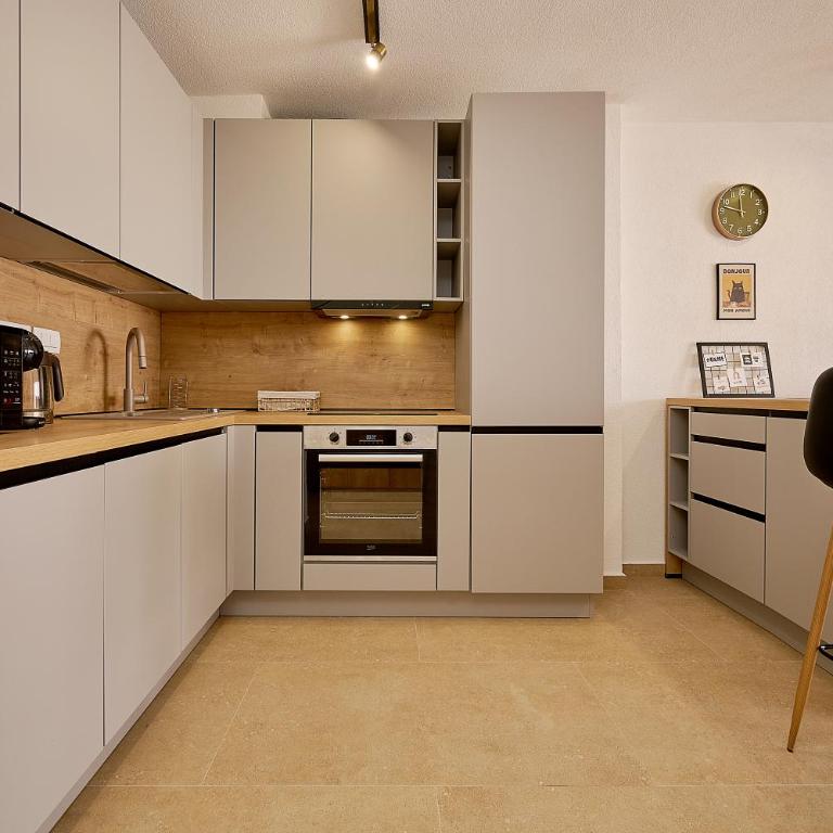 2montenegro MAESTRAL Apartment - Two-Bedroom Deluxe Apartment - 27