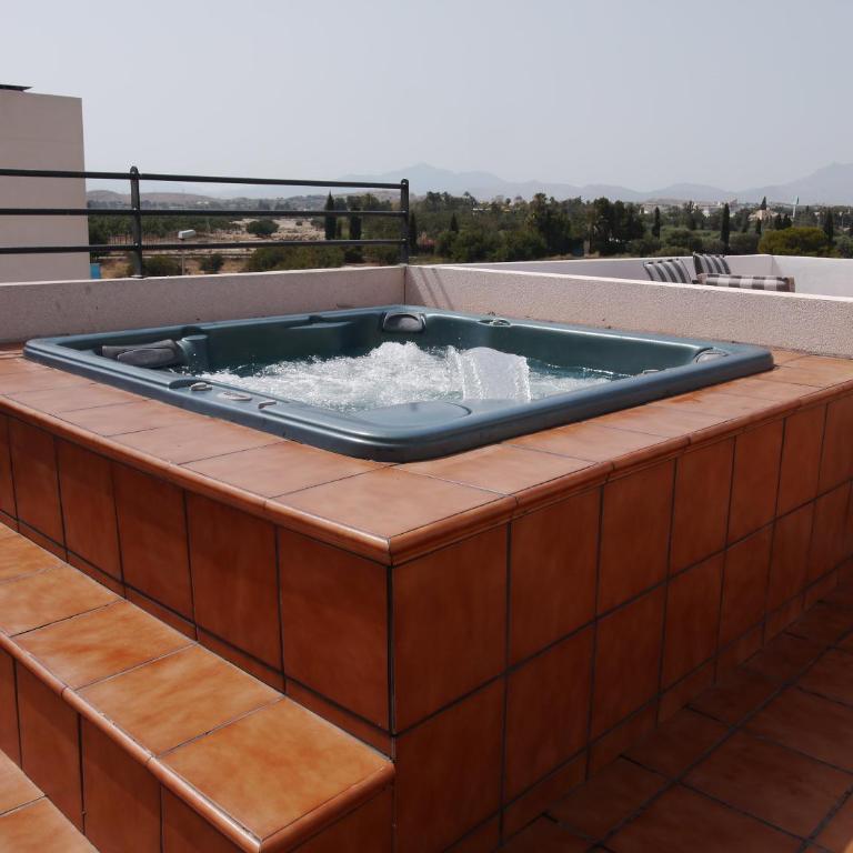 Ático de lujo, san juan playa, jacuzzi, piscina - Three-Bedroom Apartment - 2