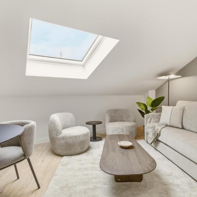 Teatro en Madrid - One-Bedroom Apartment with Terrace - 2