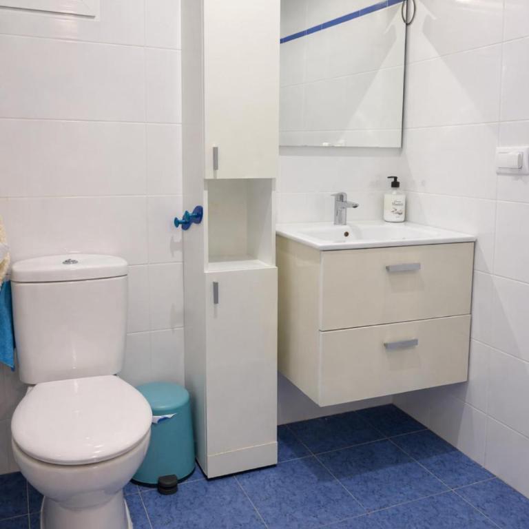 Oasis - One-Bedroom Apartment - 2