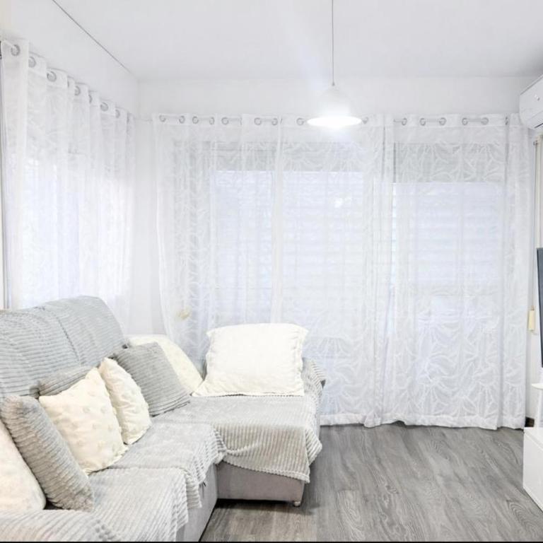 Oasis - One-Bedroom Apartment - 8
