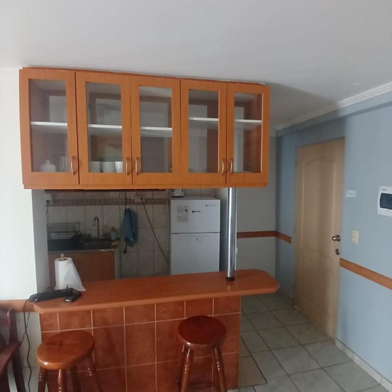 Departamento amoblado - Apartamento de 3 dormitorios - 4