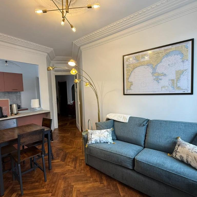 T2 lumineux avec charme bourgeois 5ᵉ étage plages & centre à pied - Apartment - 5