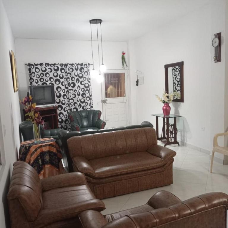 APARTAMENTO en San Gil Barrio Sagrada Familia - Apartamento de 3 dormitorios - 10