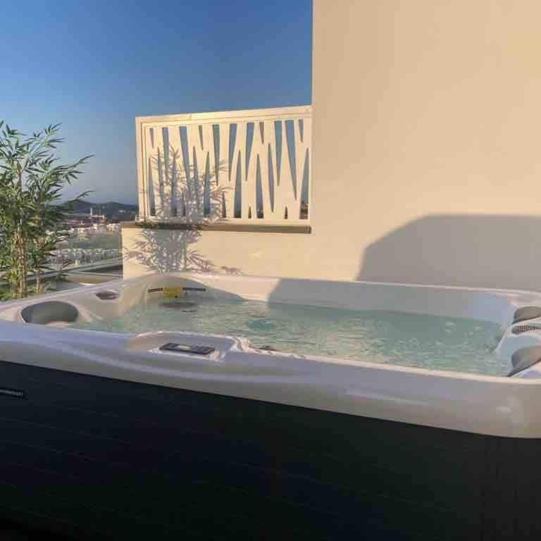 Seascape met privé jacuzzi - Apartamento de 2 dormitorios - 9